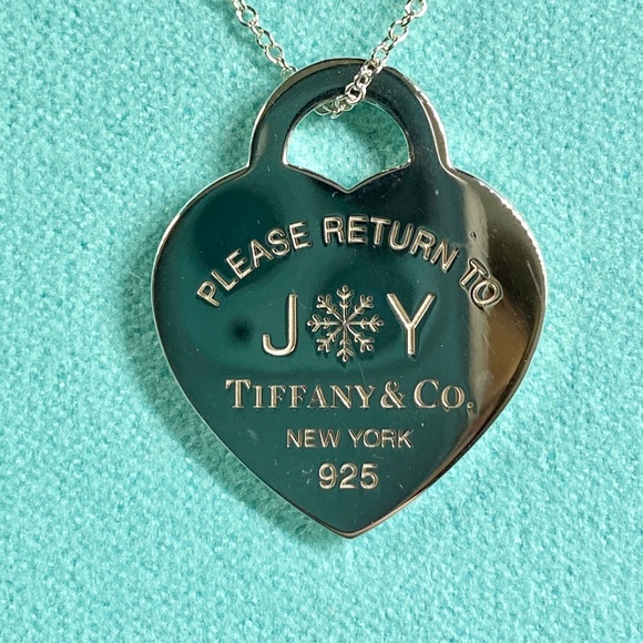 Tiffany & Co. Jewelry - Tiffany & Co limited edition JOY holiday heart necklace 16”  925